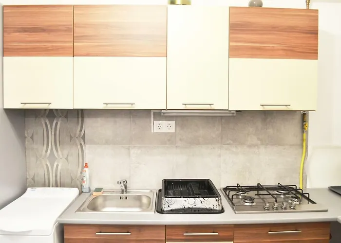 Amazon Apartment Near The Famous Party Boulevard