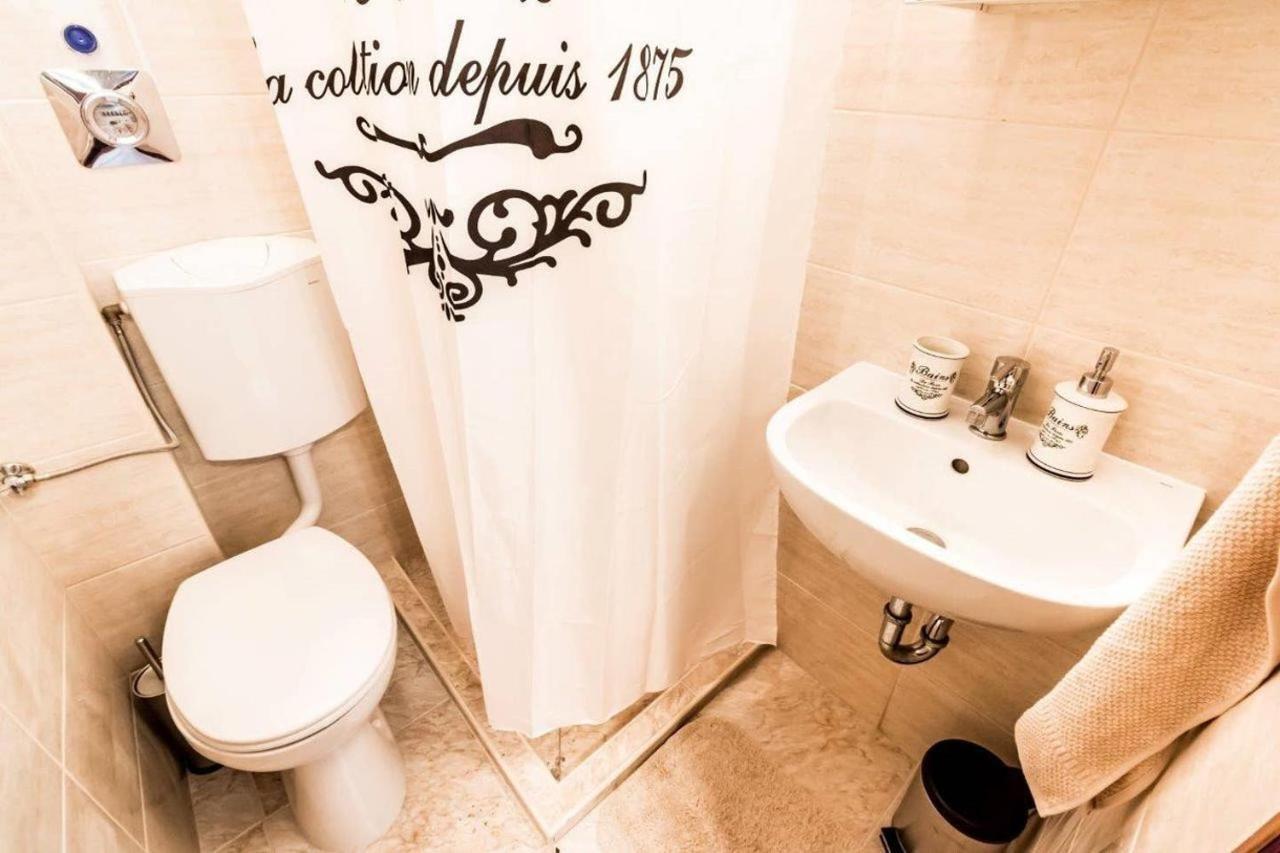 Apartament Amazon Near The Famous Party Boulevard *